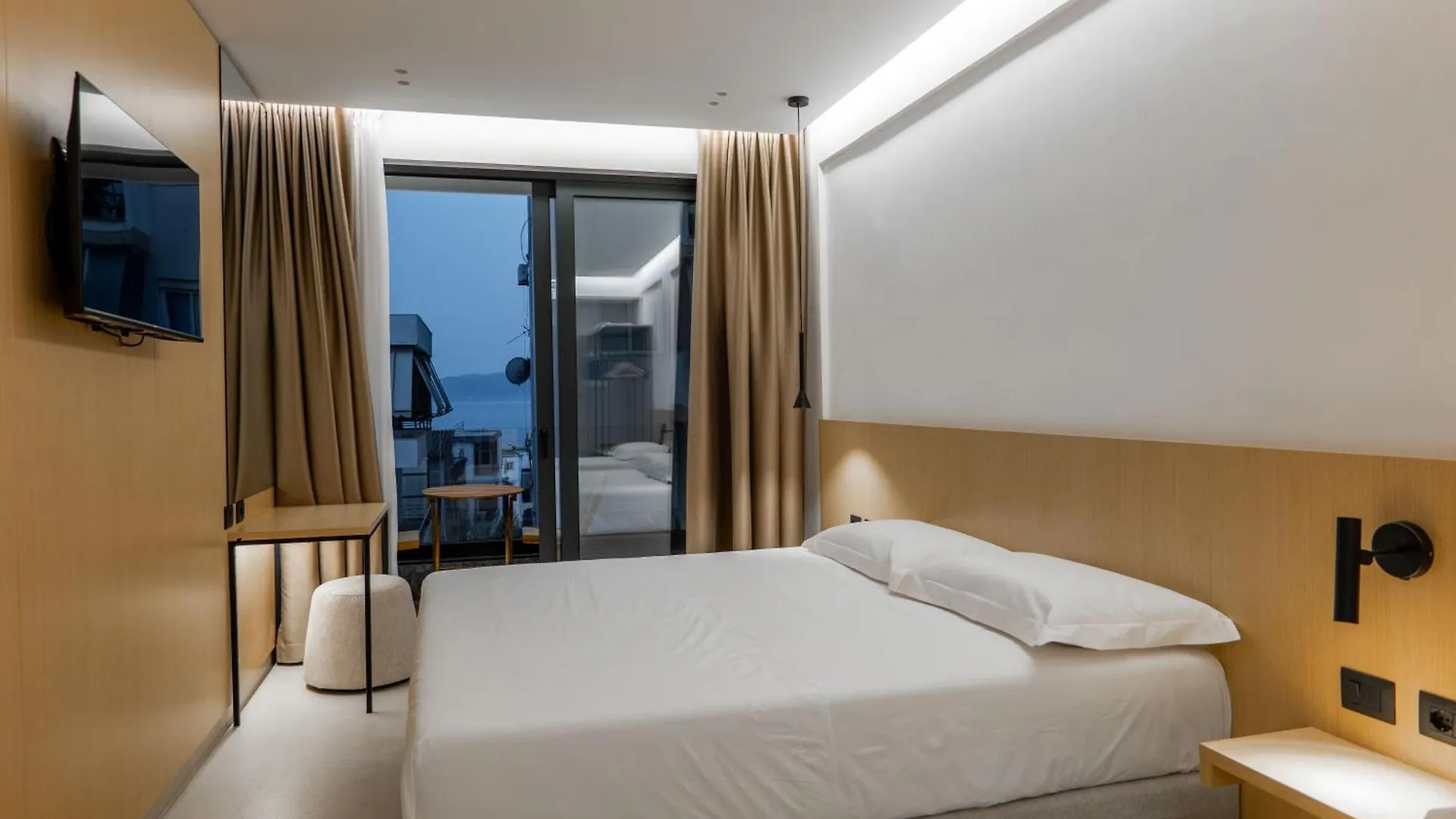 Austin Boutique Hotel Sarande 0*,  Albania