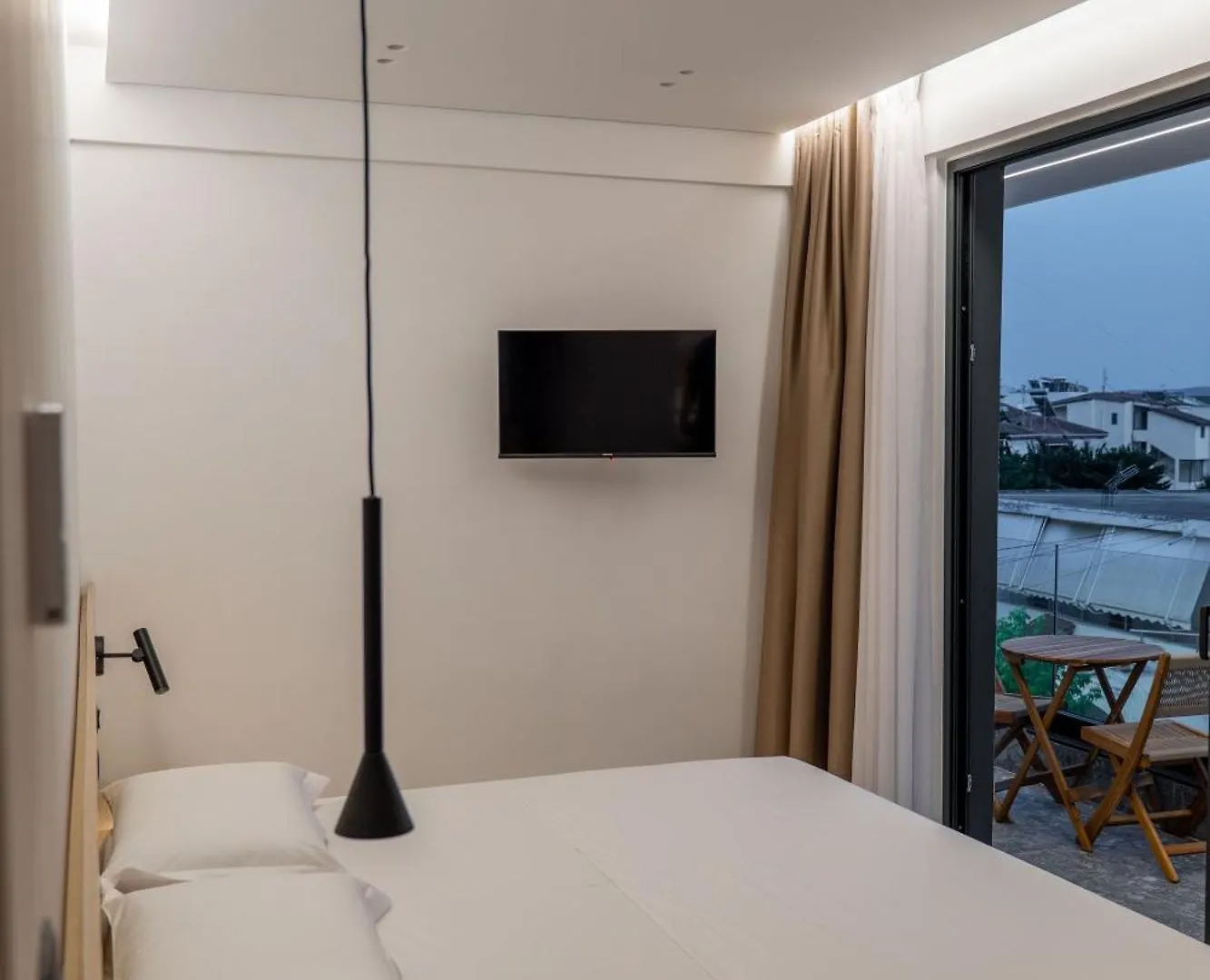 Austin Boutique Hotel Sarande 0*,  Albania